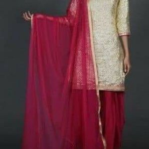 Meet your Posher, Kavya